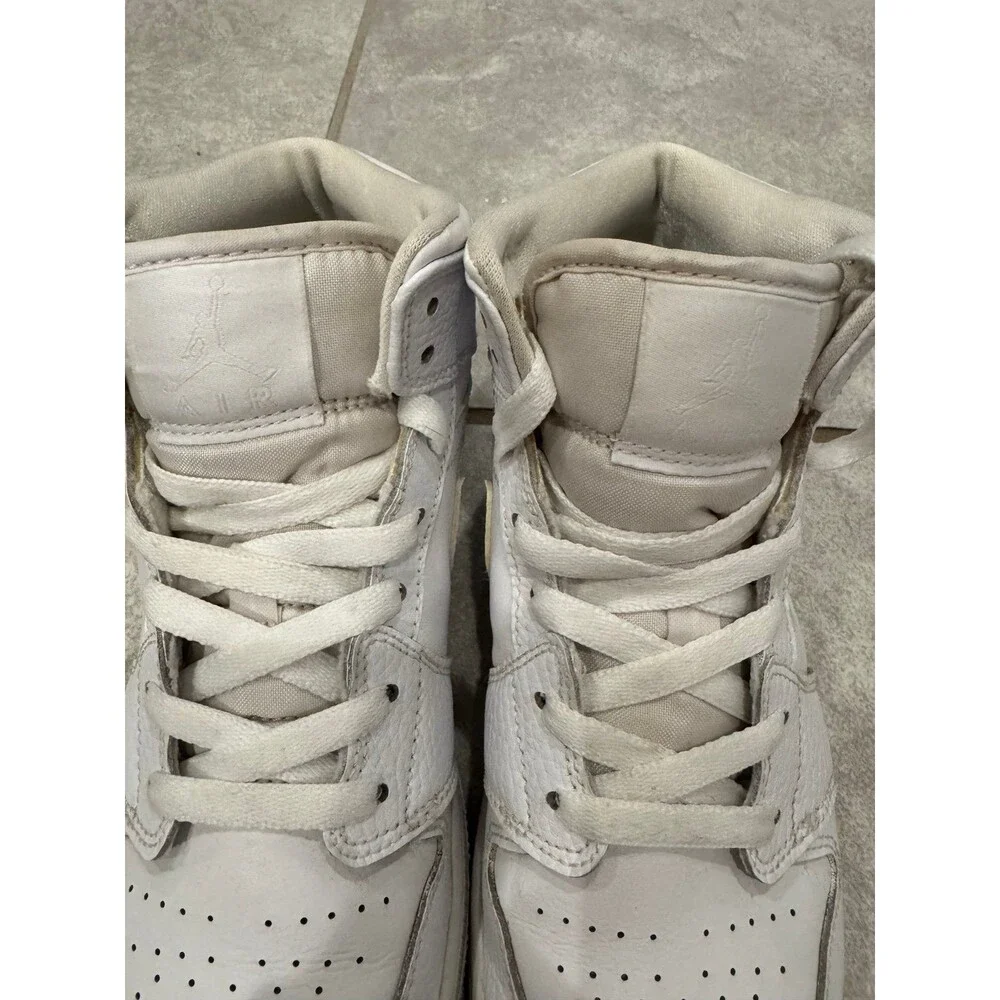 Nike Air Jordan a Mids Grade School Size 5.5